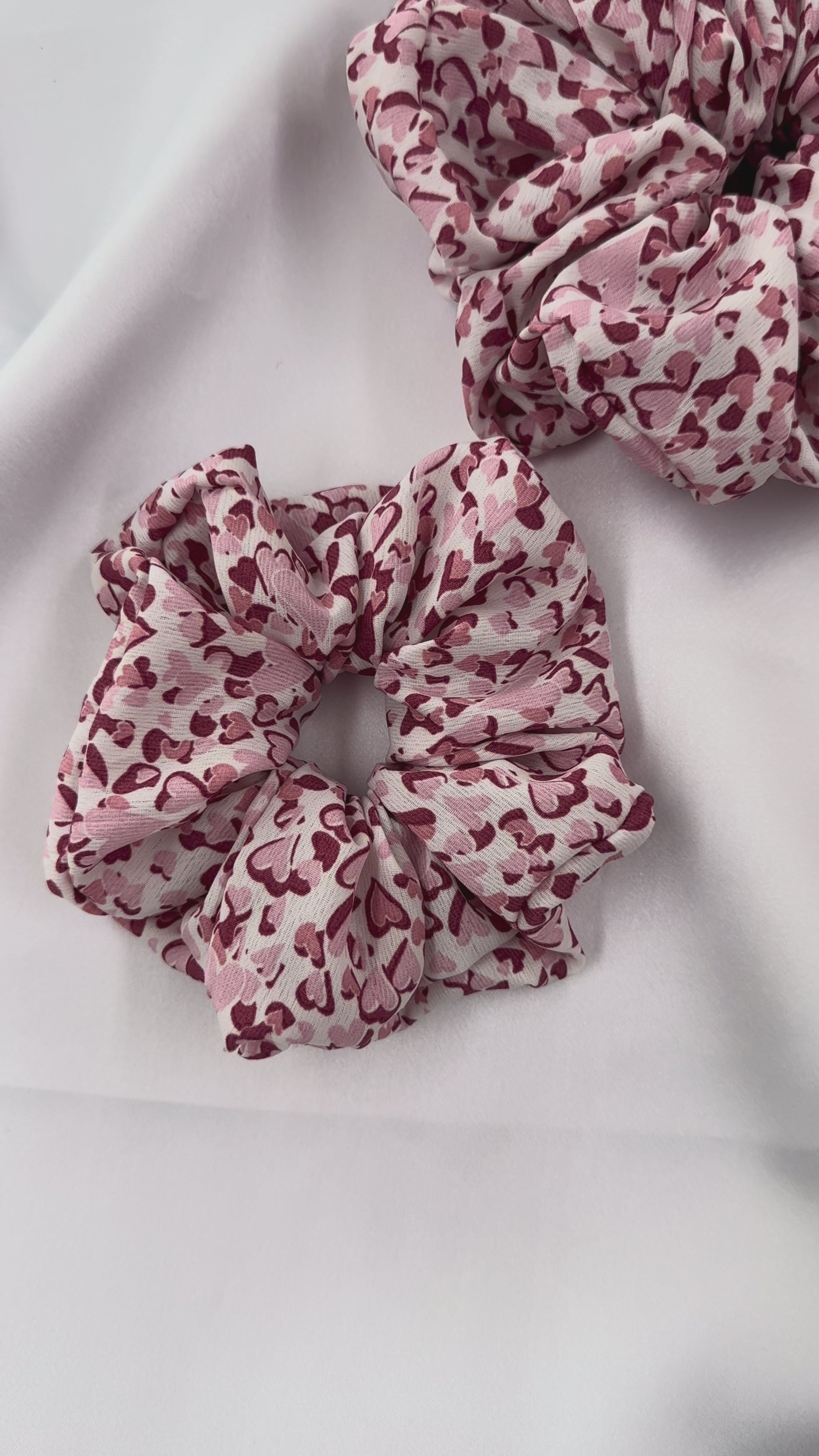 Valentina scrunchie
